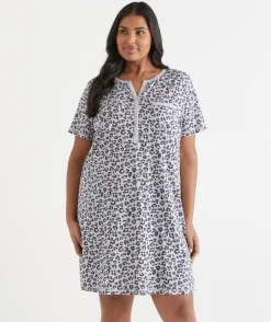Sussan Nighties><noscript><img width=