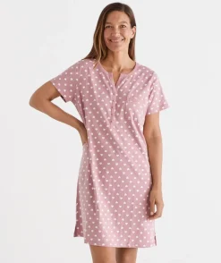 Sussan Nighties|Everyday Icons><noscript><img width=