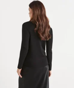 Sussan Tops|T-Shirts><noscript><img width=