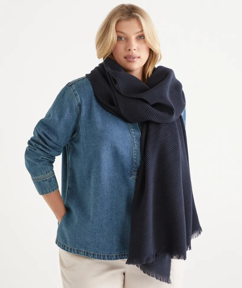 Sussan Knit Accessories|Scarves>Plisse Textured Scarf MIDNIGHT