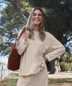 Sussan Tops|Loungewear><noscript><img width=